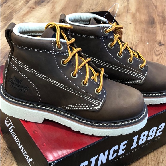 kids thorogood boots